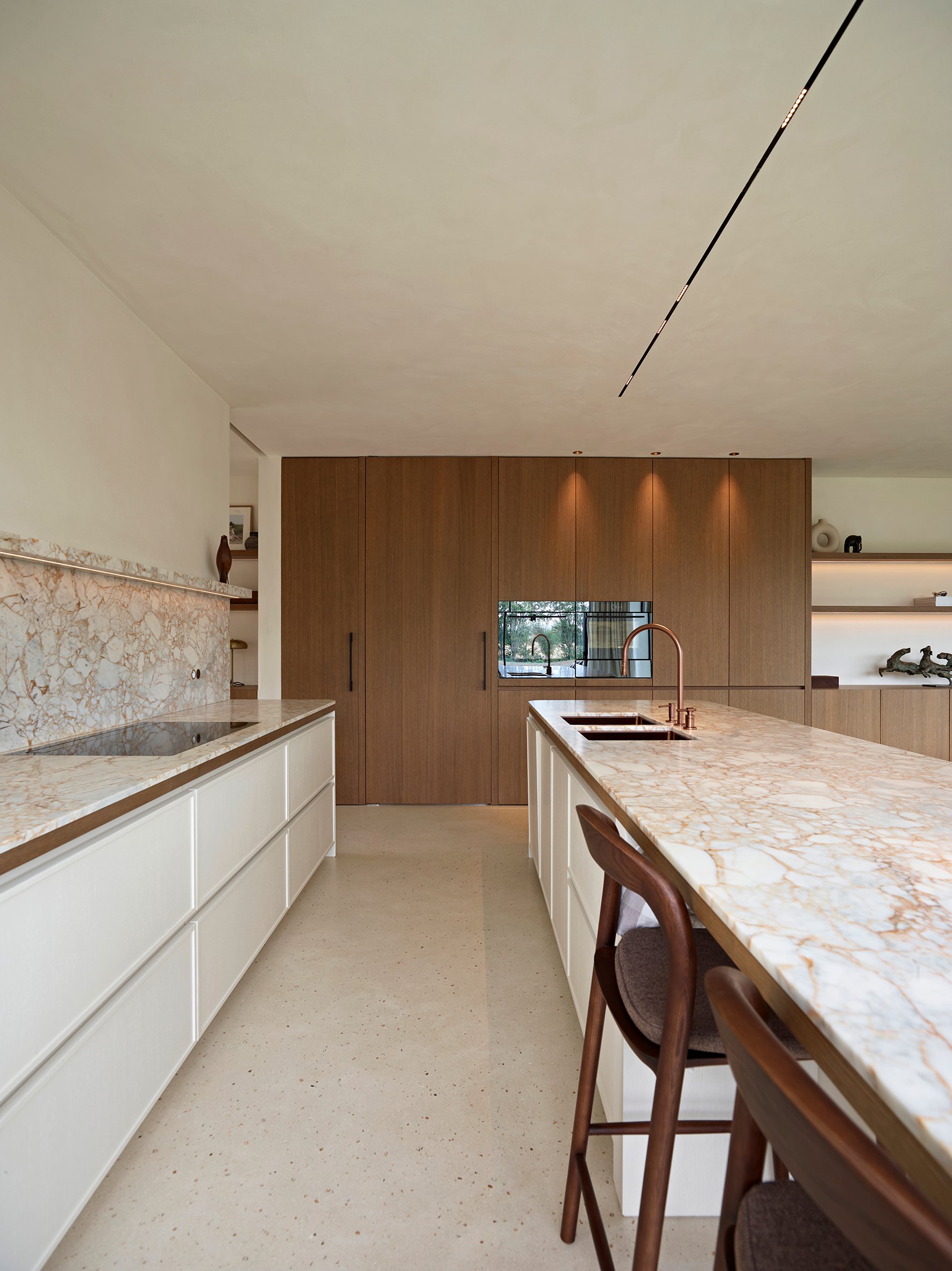 Dekeyzer, keuken, Keukeneiland, Marmer, interieurarchitectuur, modern landelijk, kasten, bijkeuken, 0-1