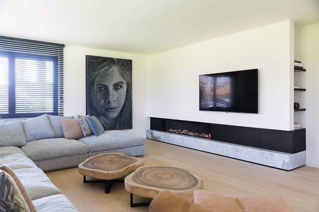Modern interieur met natuurlijke materialen