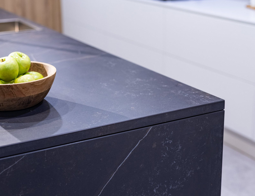 Dekton